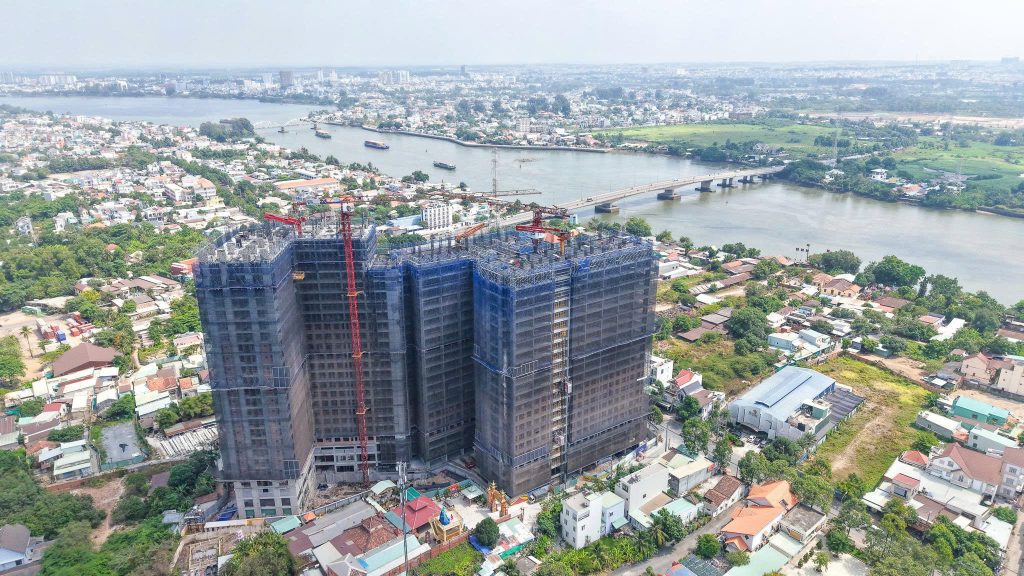 Cập nhật tiến độ dự án Fresia Riverside ngày 30/3/2026 4 Cap nhat tien do du an Nut giao Tan Van 9 1