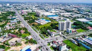 Thị trường căn hộ Bình Dương đang bước vào giai đoạn phát triển mới khi nhiều dự án cao cấp xuất hiện, kéo theo mặt bằng giá bán tăng mạnh.